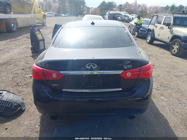 INFINITI Q50 Hybrid Premium