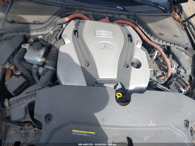 INFINITI Q50 Hybrid Premium