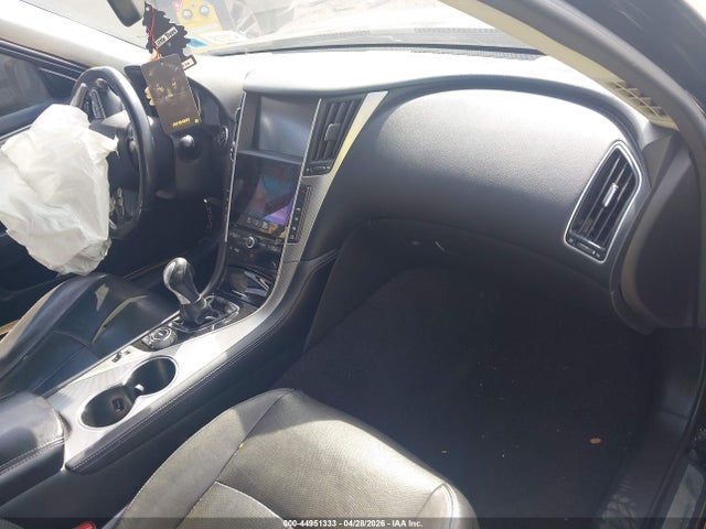 INFINITI Q50 Hybrid Premium