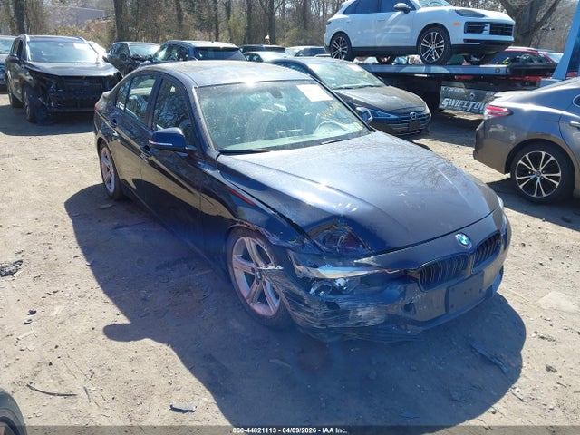 Salvage BMW 3 Series Image