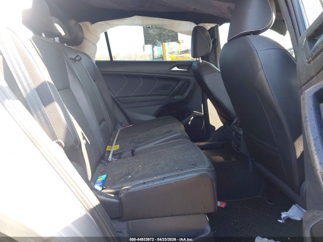 Volkswagen Tiguan 2.0t Se R-line Black