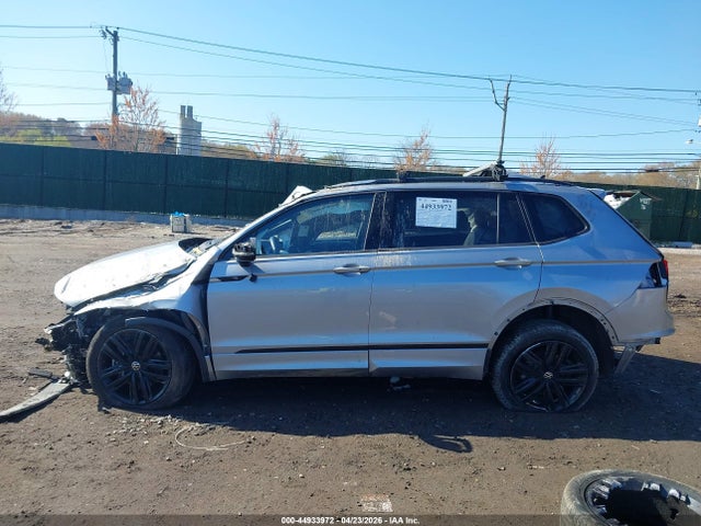 Volkswagen Tiguan 2.0t Se R-line Black