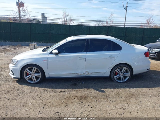 Volkswagen Jetta Gli
