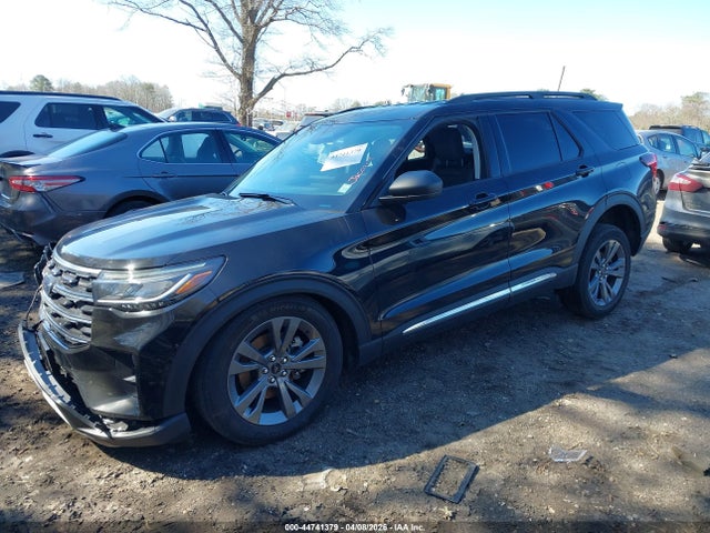 Ford Explorer Active