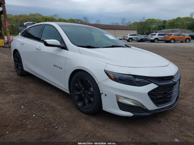 Salvage Chevrolet Malibu Image