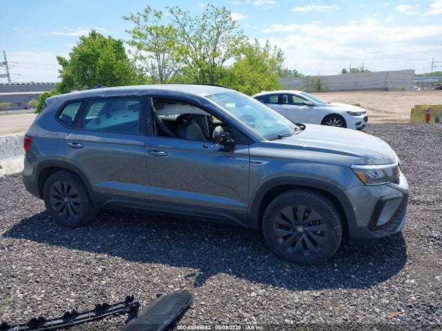 Volkswagen Taos 1.5t S