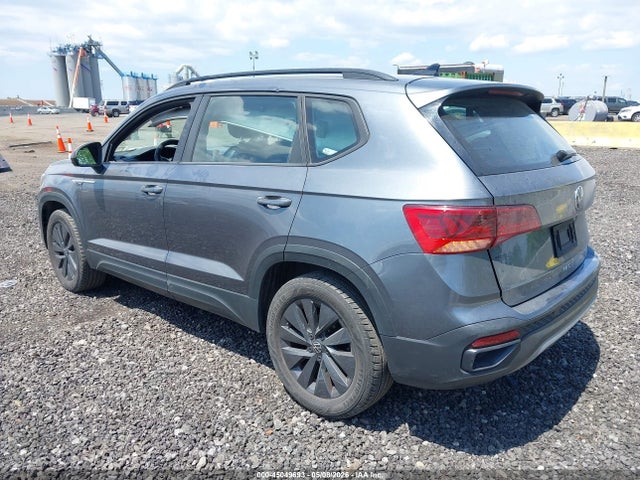 Volkswagen Taos 1.5t S