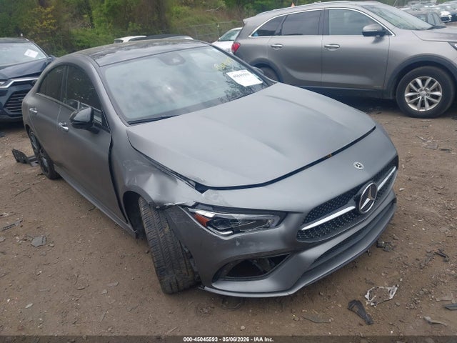 Salvage Mercedes-Benz Cla-class Image