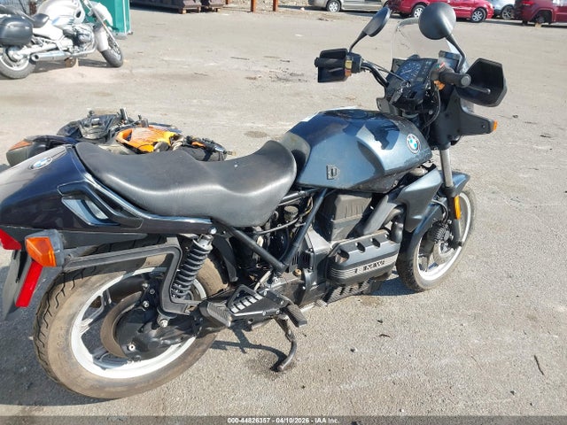 BMW K75