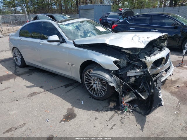 Salvage BMW 7 Series Image