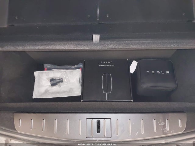 Tesla Model X Plaid
