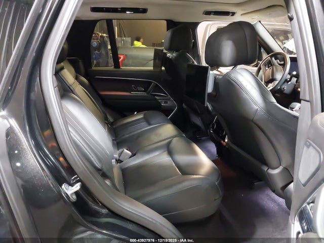 Land Rover Range Rover First Edition