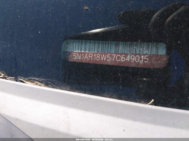 Nissan Pathfinder Se