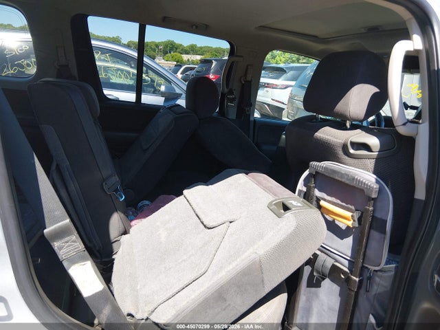 Nissan Pathfinder Se