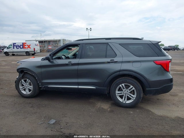 Ford Explorer Xlt