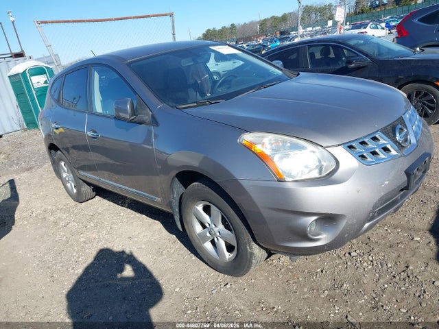 Salvage Nissan Rogue Image