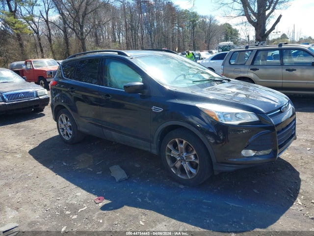 Salvage Ford Escape Image