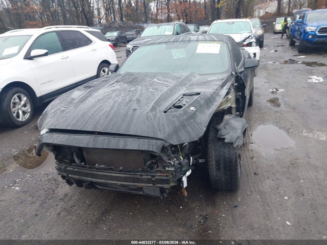 Ford Mustang Gt Premium