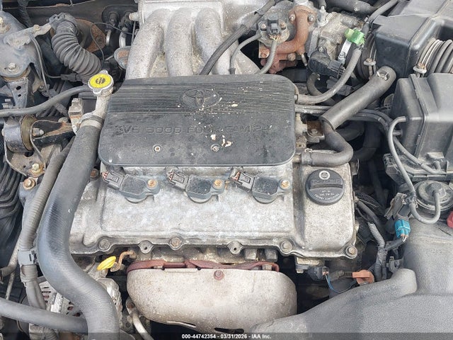 Toyota Camry Le V6
