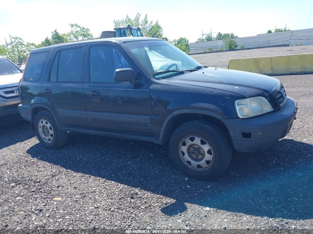 Salvage Honda CR-V Image