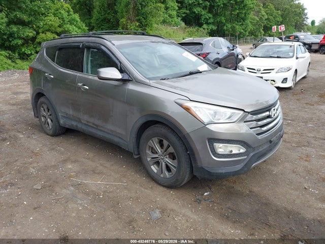 Salvage Hyundai SANTA FE Image