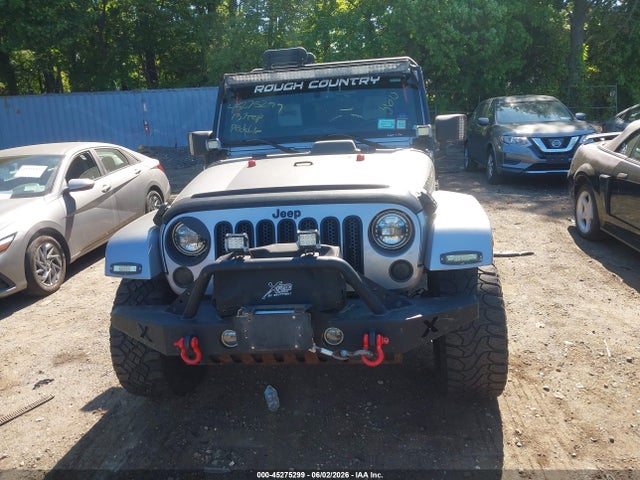 Jeep Wrangler Sahara