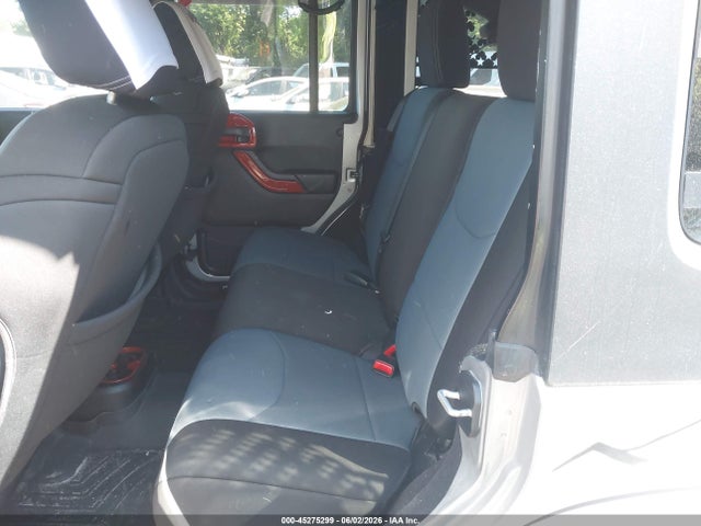 Jeep Wrangler Sahara
