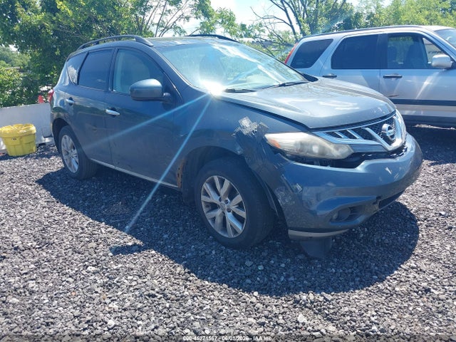Salvage Nissan Murano Image