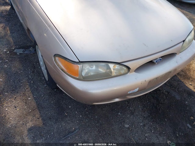 Ford Escort Se