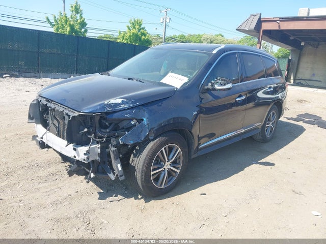 INFINITI Qx Luxe