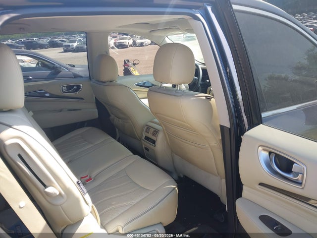 INFINITI Qx Luxe