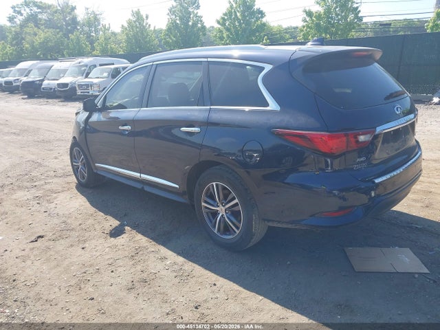 INFINITI Qx Luxe