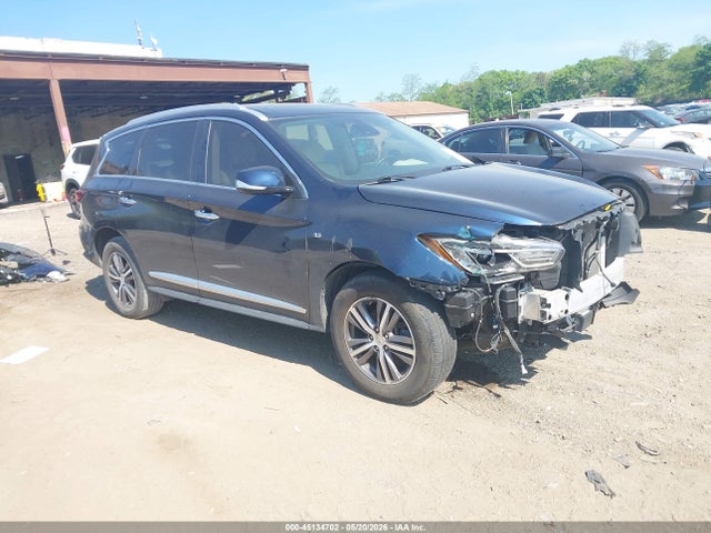 Salvage INFINITI Qx Image