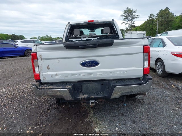 Ford F-250 Xl