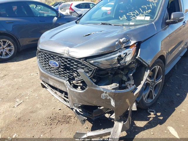 Ford Edge St