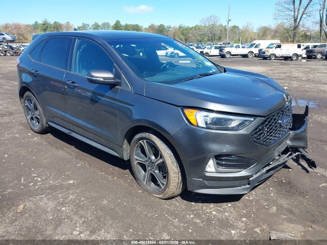 Salvage Ford Edge Image