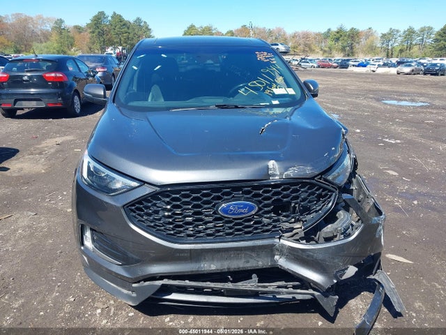 Ford Edge St
