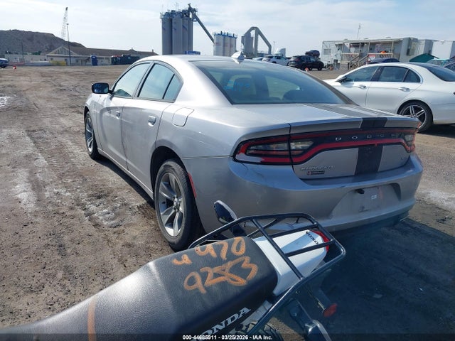 Dodge Charger Sxt