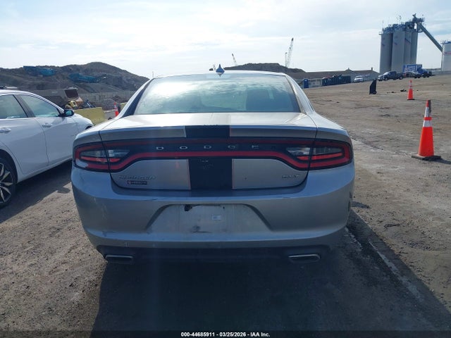 Dodge Charger Sxt