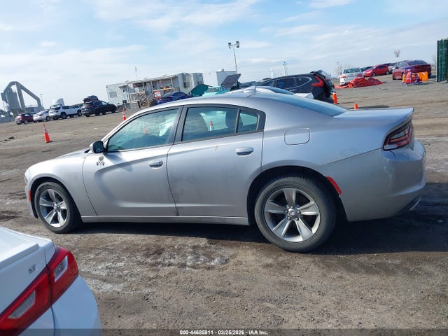 Dodge Charger Sxt