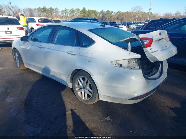 Ford Fusion Se