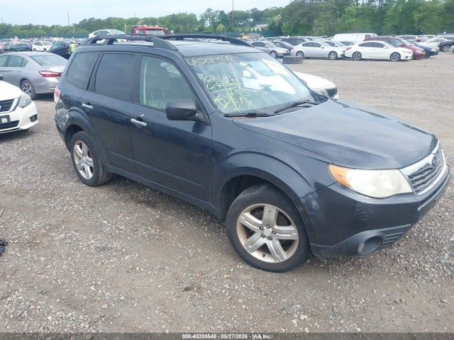Salvage Subaru Forester Image