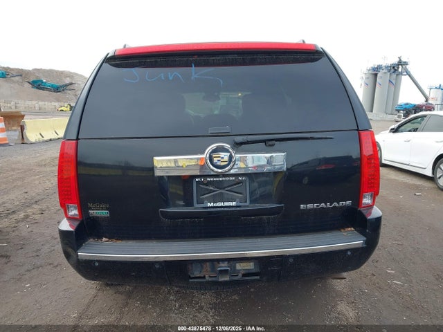 Cadillac Escalade Luxury