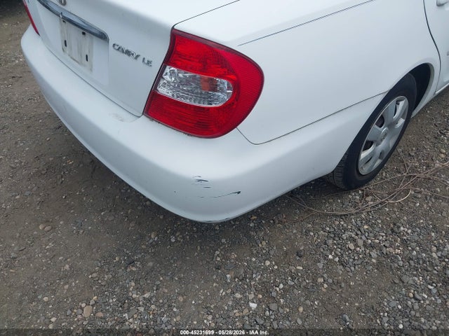 Toyota Camry Le