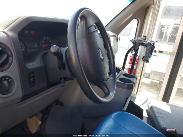 Ford E-450