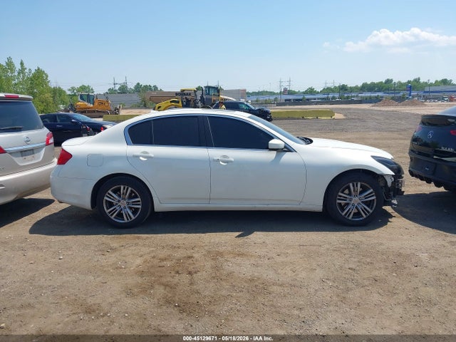 INFINITI G37x