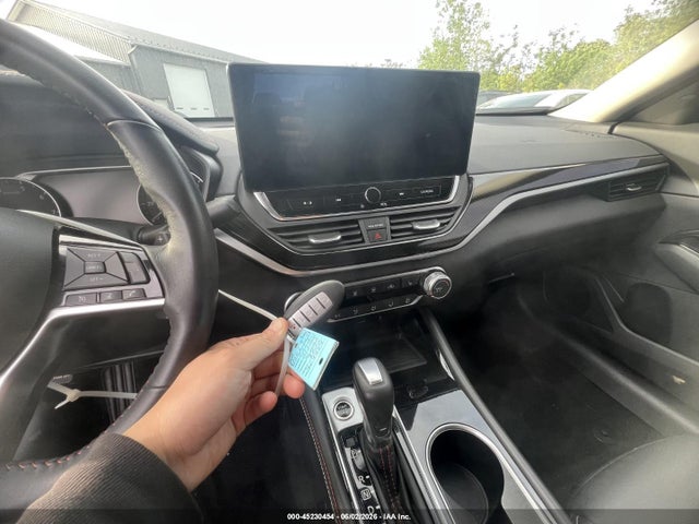 Nissan Altima Sr Fwd