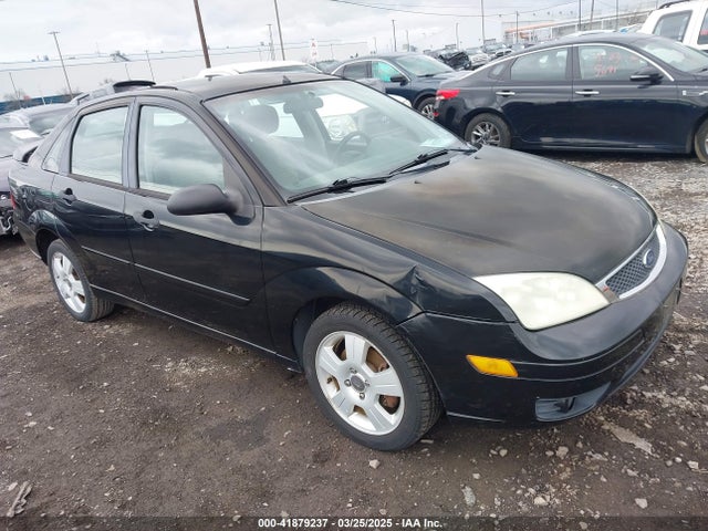 Salvage Ford Focus Image