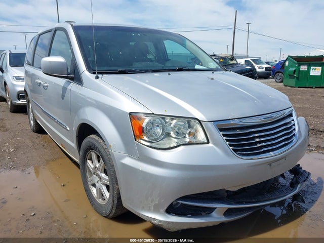 Chrysler Town & Country Touring