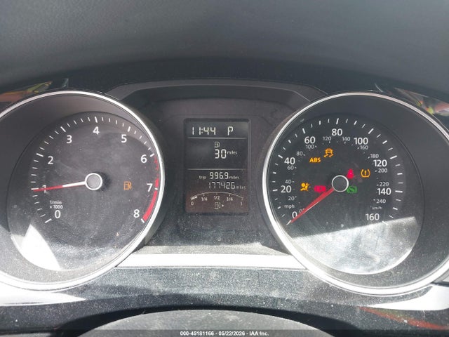 Volkswagen Jetta 1.8t Sport